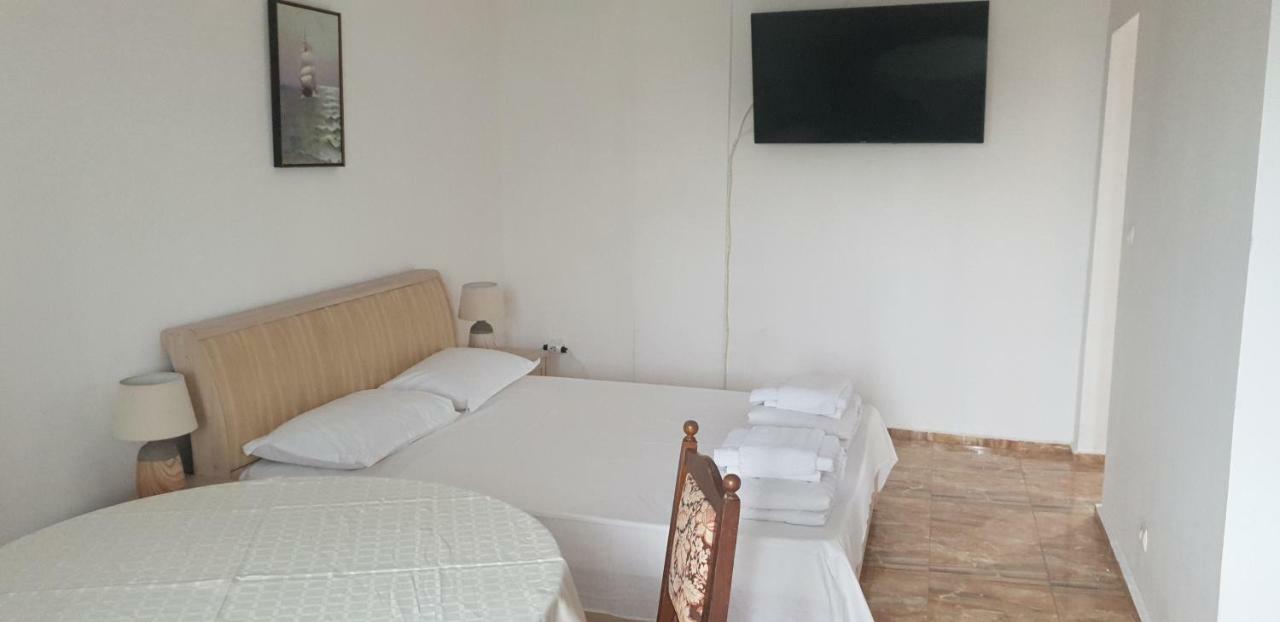 Свети Никола Hotel Sinemoretz Eksteriør billede