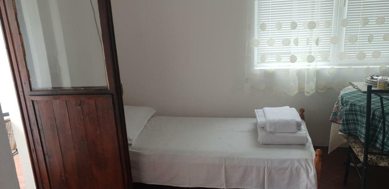 Свети Никола Hotel Sinemoretz Eksteriør billede